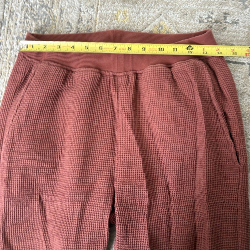 Parachute Home Waffle Cotton Lounge Jogger Pants - Picture 7 of 11